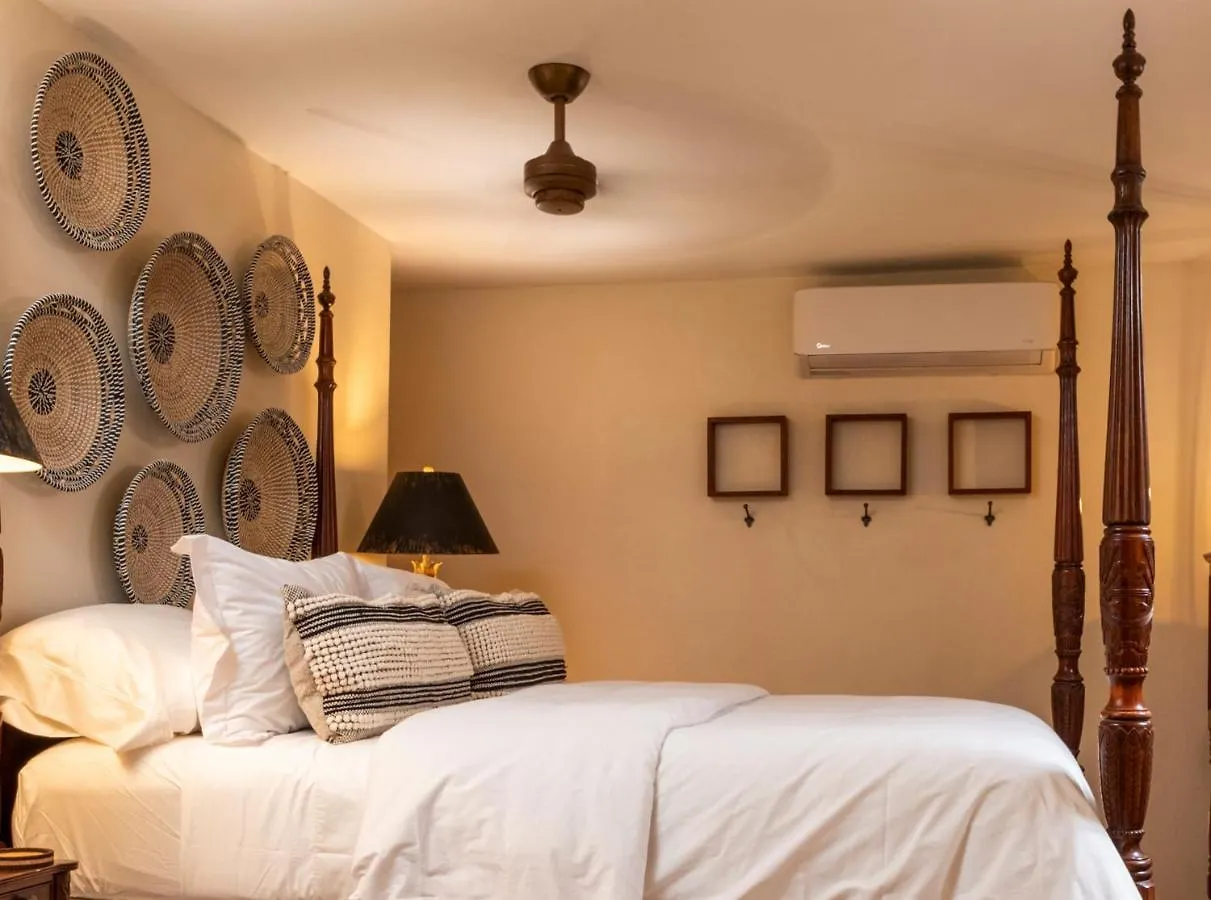 Puertas Bed & Breakfast Vieques